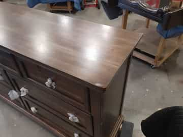 Flynnter Dresser - Gallery Image 6